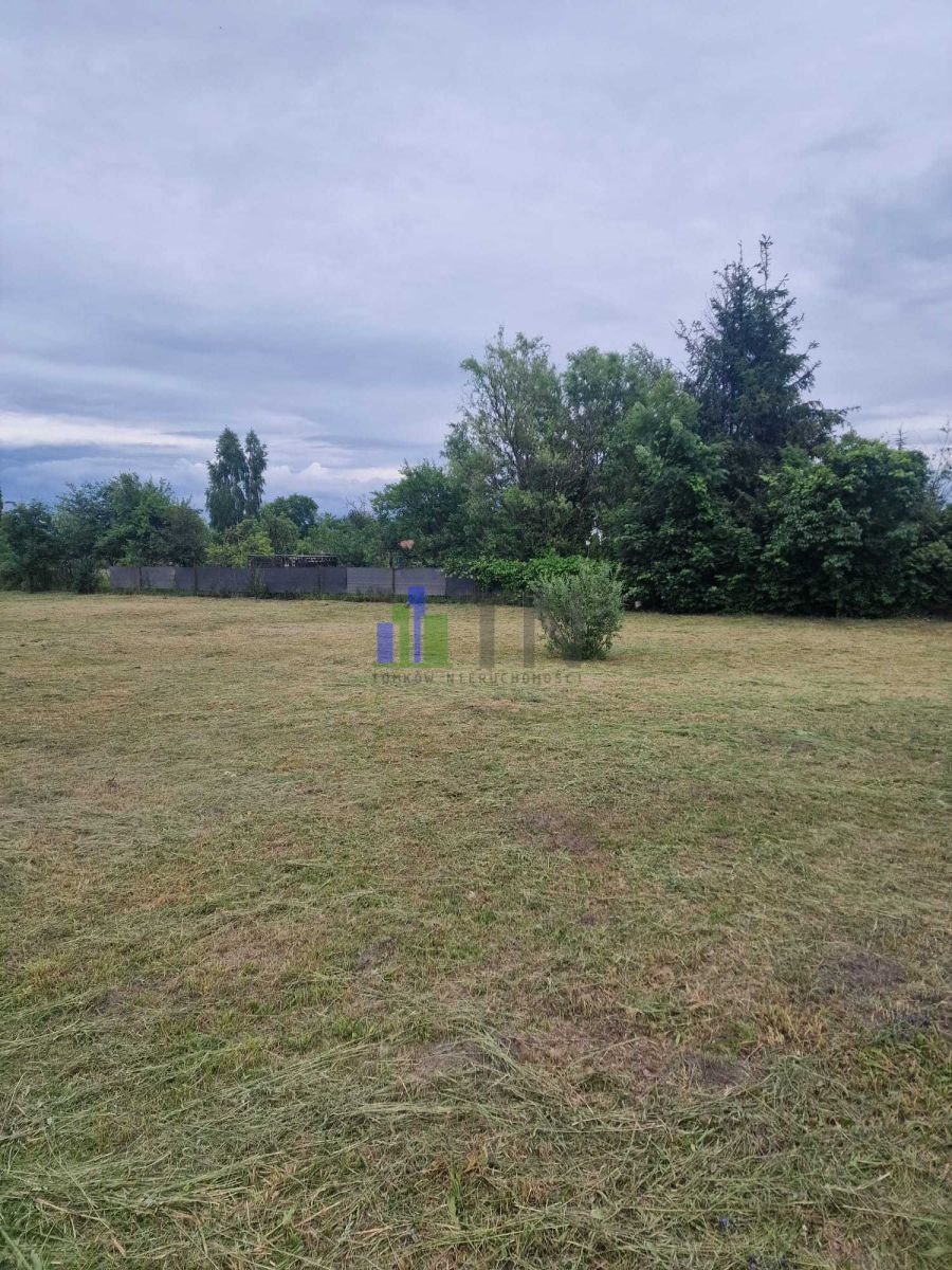 Działka 2050 m² pod zabudowę w Gajkowie z mediami Gajków  2 050m2 Foto 1