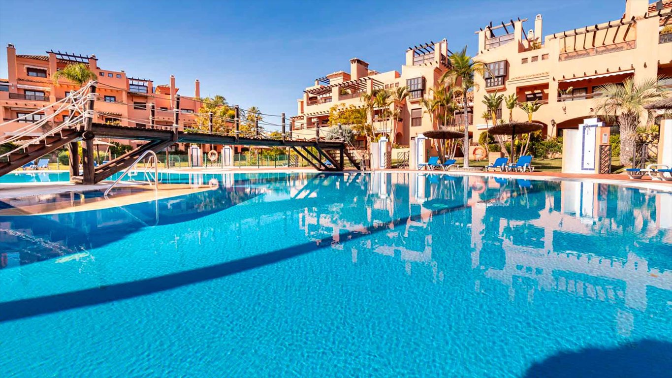 Do sprzedania przestronne 4-pokojowe mieszkanie 175 m² w Estepona Hiszpania, Estepona East - Hacienda del Sol, Estepona East - Hacienda del Sol  175m2 Foto 1