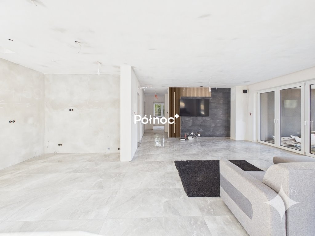 Dom do wykończenia 260 m² z garażem w Czekaj z potencjałem Czekaj  260m2 Foto 1