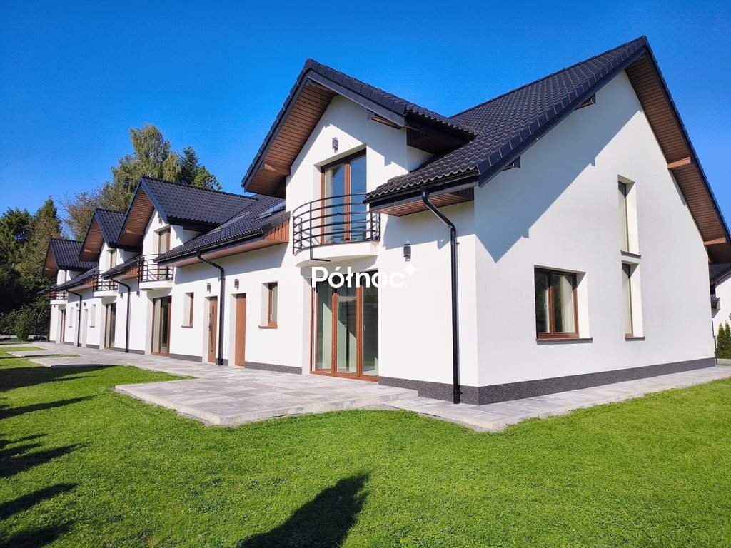 Zapraszam do obejrzenia nowoczesnego domu 219 m² z garażem i tarasem Ustrobna  219m2 Foto 1