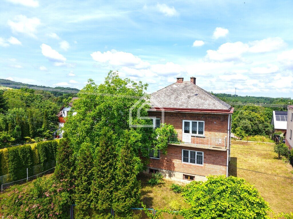 Dom do remontu z potencjałem - 174 m² w Łysej Górze Łysa Góra  174m2 Foto 1