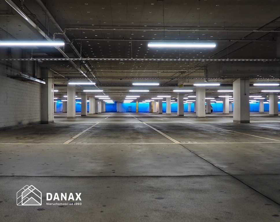 Garaż na Krowodrzy z windą, 15 m2, od 350 zł/mc Kraków, Krowodrza, al. Kijowska  15m2 Foto 1