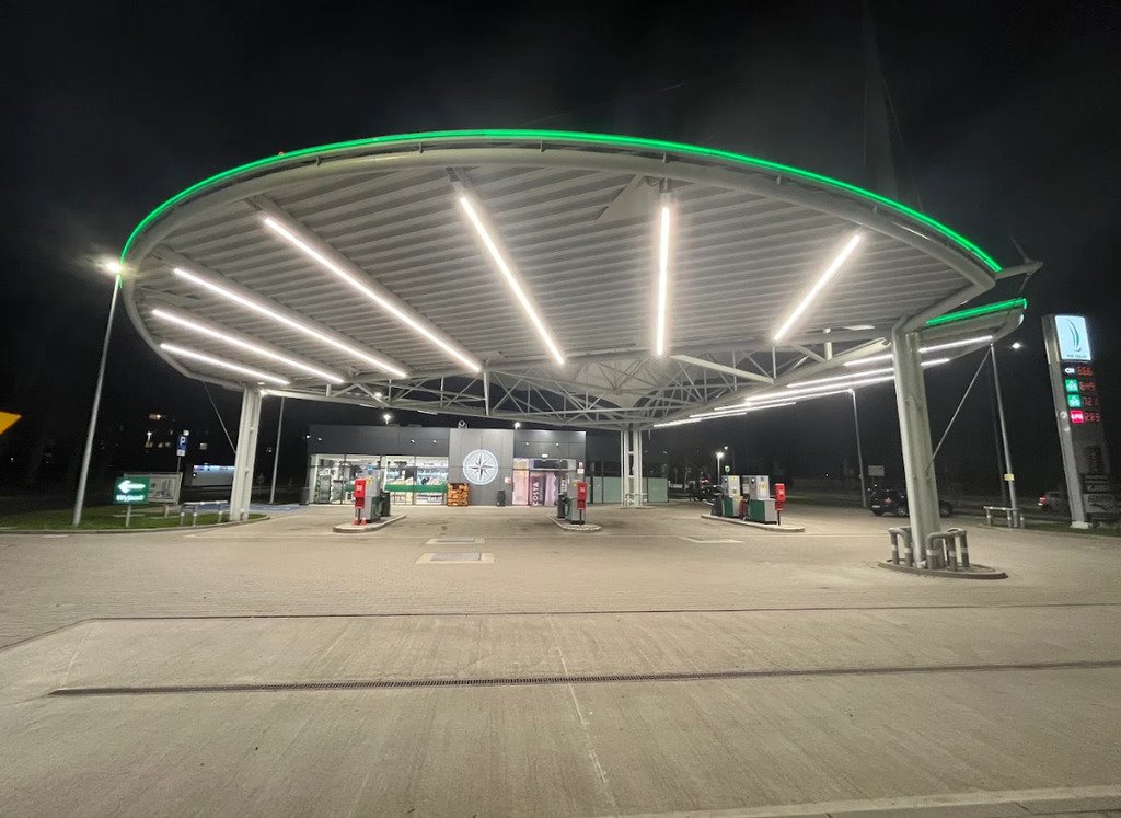 Atrakcyjny lokal 120 m2 w Gdyni, blisko centrum i morza Gdynia, Konstantego Maciejewicza  120m2 Foto 1