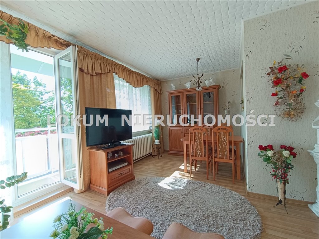 Mieszkanie trzypokojowe na wynajem Jastrzębie-Zdrój, Osiedle Arki Bożka, Zielona  56m2 Foto 1