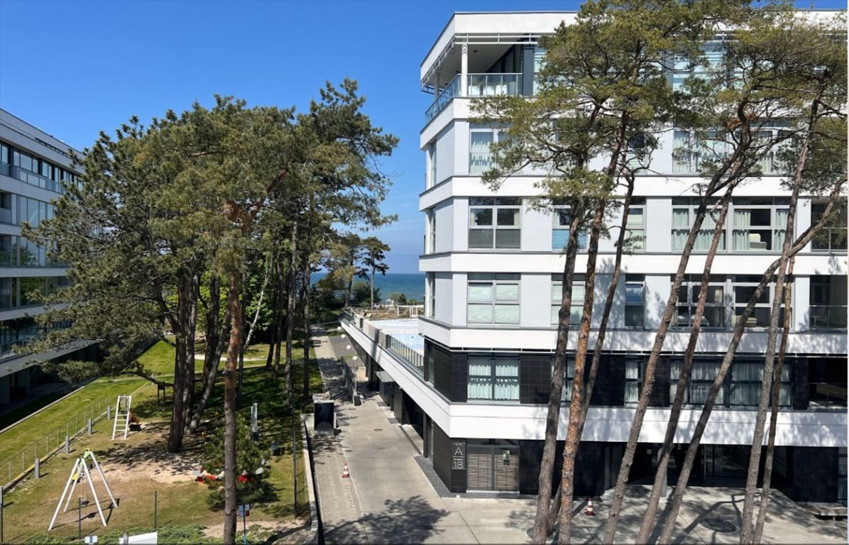 Mieszkanie trzypokojowe na sprzedaż Mielno  74m2 Foto 1