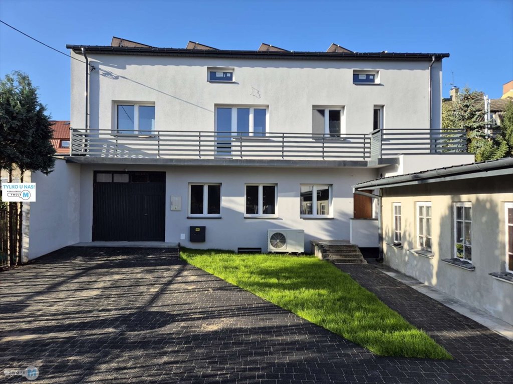 Dom z potencjałem, 150 m2, piwnica i strych Skarżysko-Kamienna, Skarżysko-Kamienna, Skarżysko-Kamienna  151m2 Foto 1