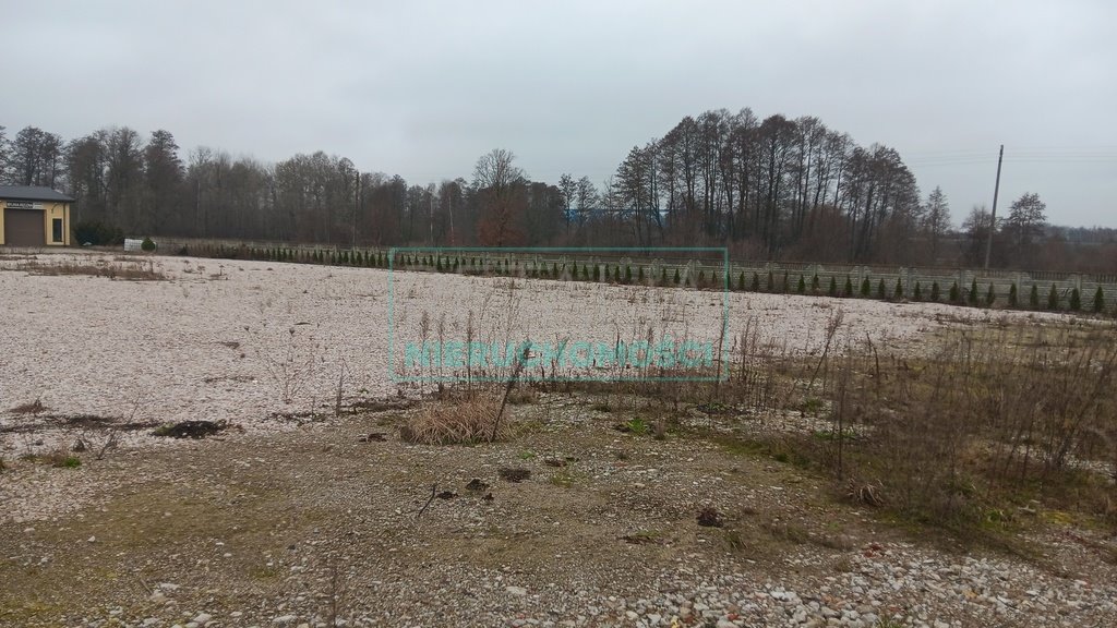 Działka komercyjna na sprzedaż Jaktorów  2 200m2 Foto 1