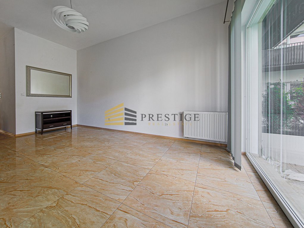 Nowoczesne 50 m² z ogródkiem i garażem – idealne do zamieszkania lub działalności Warszawa, Bielany, Lekka  50m2 Foto 1