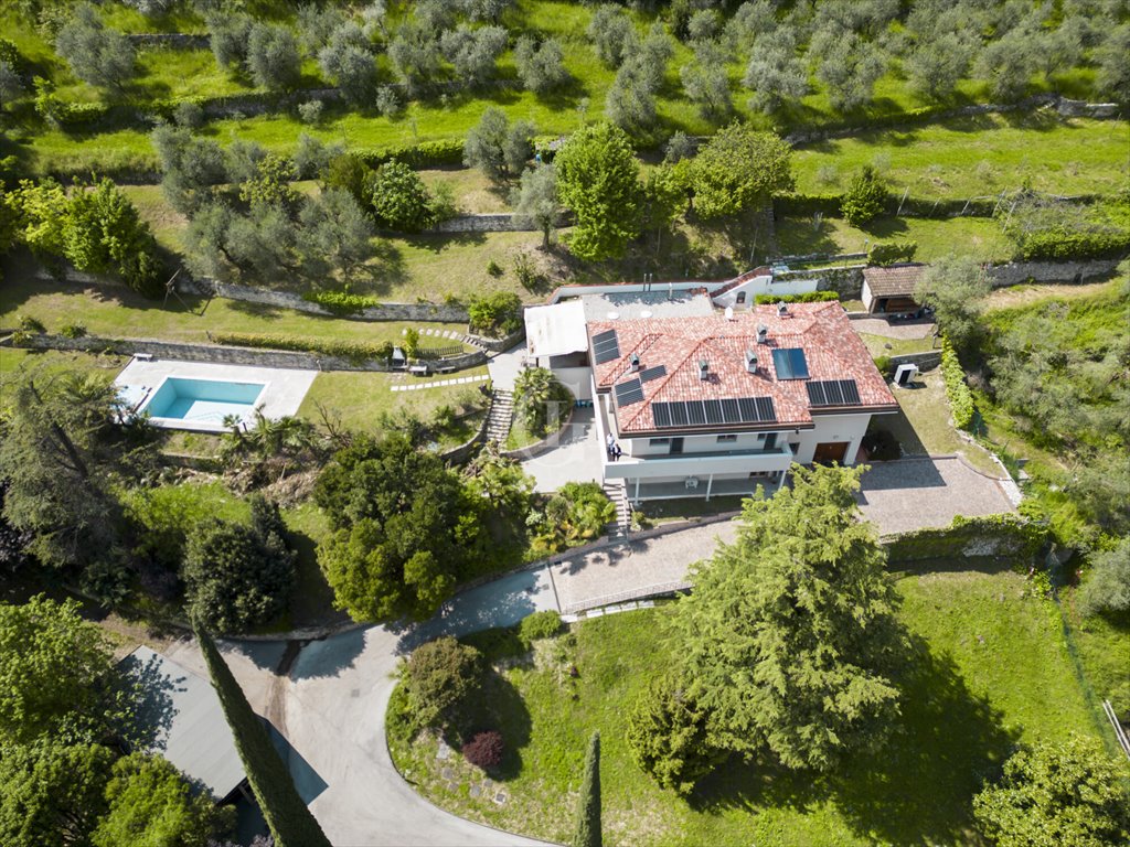 Luksusowa willa 420 m² z basenem i ogrodem oliwnym polecam Włochy, Arco  420m2 Foto 1