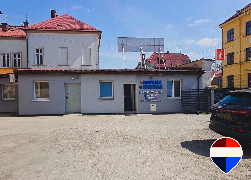 Lokal 90 m² z parkingiem, blisko rynku w Skoczowie Skoczów, Podkępie 2a  90m2 Foto 1