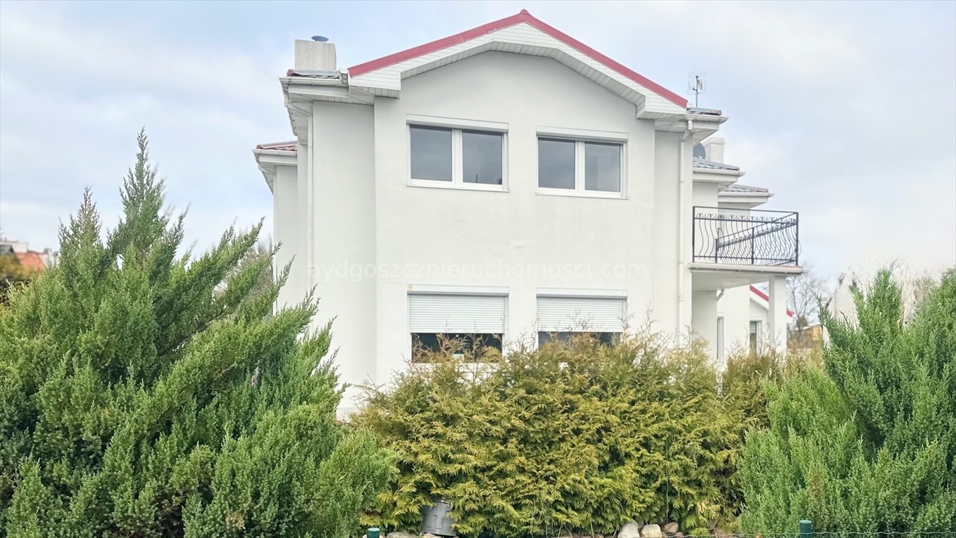 Polecam przestronną rezydencję 190 m² z kominkami i ogrodem Bydgoszcz, Miedzyń  190m2 Foto 1