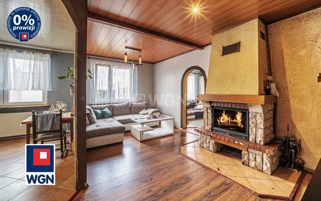 Mieszkanie trzypokojowe na sprzedaż Szczytnica, Centrum  64m2 Foto 1