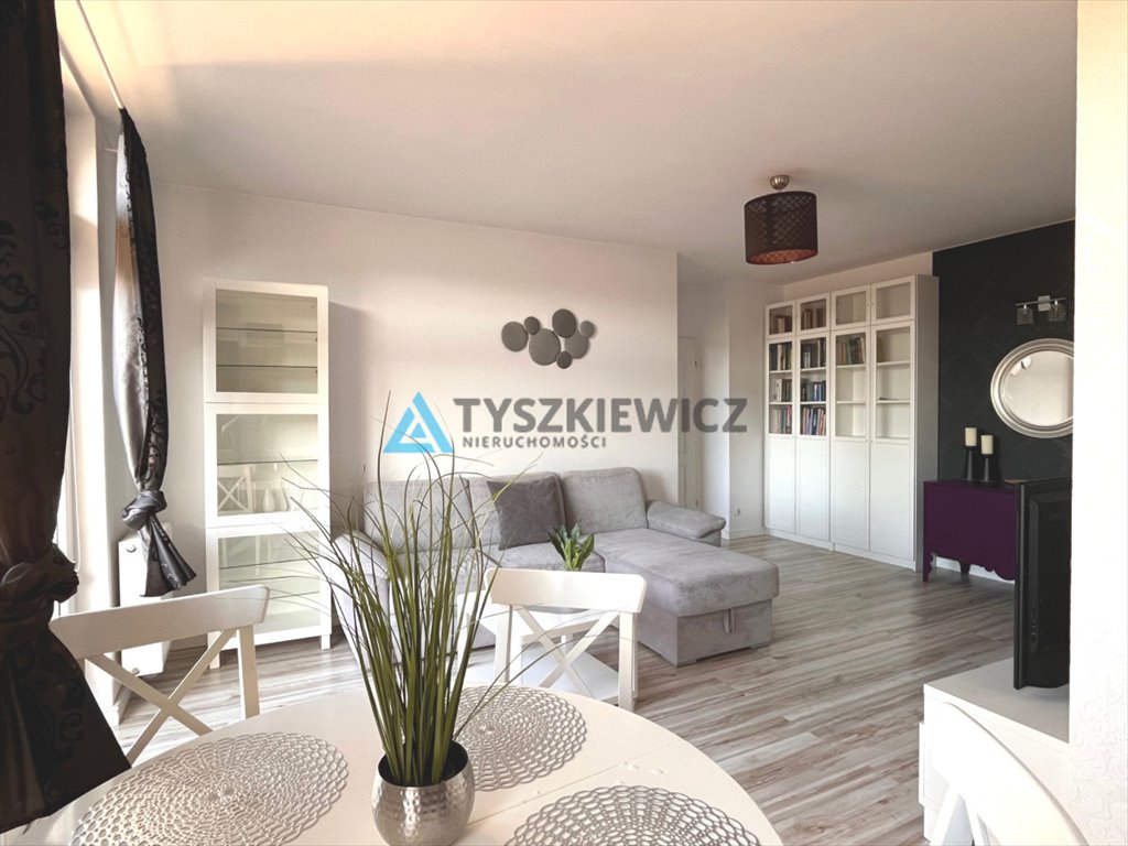 Mieszkanie dwupokojowe na sprzedaż Gdańsk, Jasień, Konrada Guderskiego  46m2 Foto 3