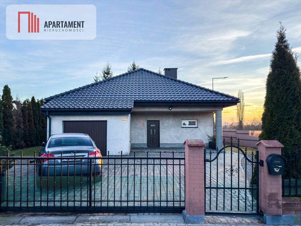 Przestronny dom z garażem, ogród, taras, poddasze do adaptacji Chełmża  133m2 Foto 1