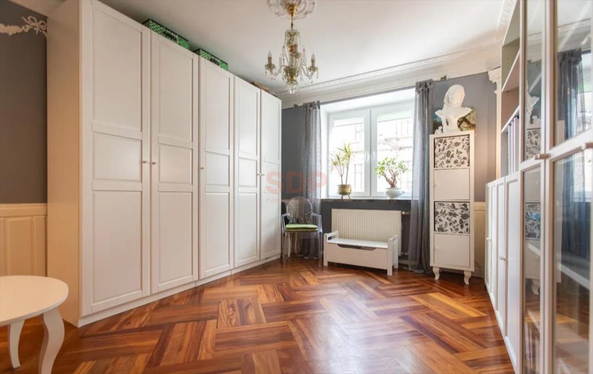 Mieszkanie trzypokojowe na sprzedaż Kłodzko, Bolesława Chrobrego  124m2 Foto 1