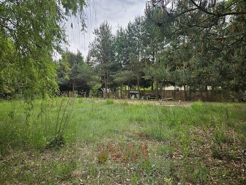 Działka z fundamentem, media, las, cicha okolica Magnuszew  1 200m2 Foto 1