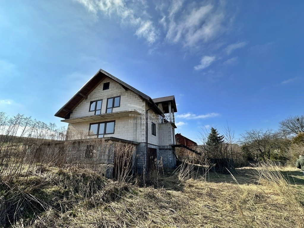 Dom na sprzedaż Wierzchowisko  233m2 Foto 2