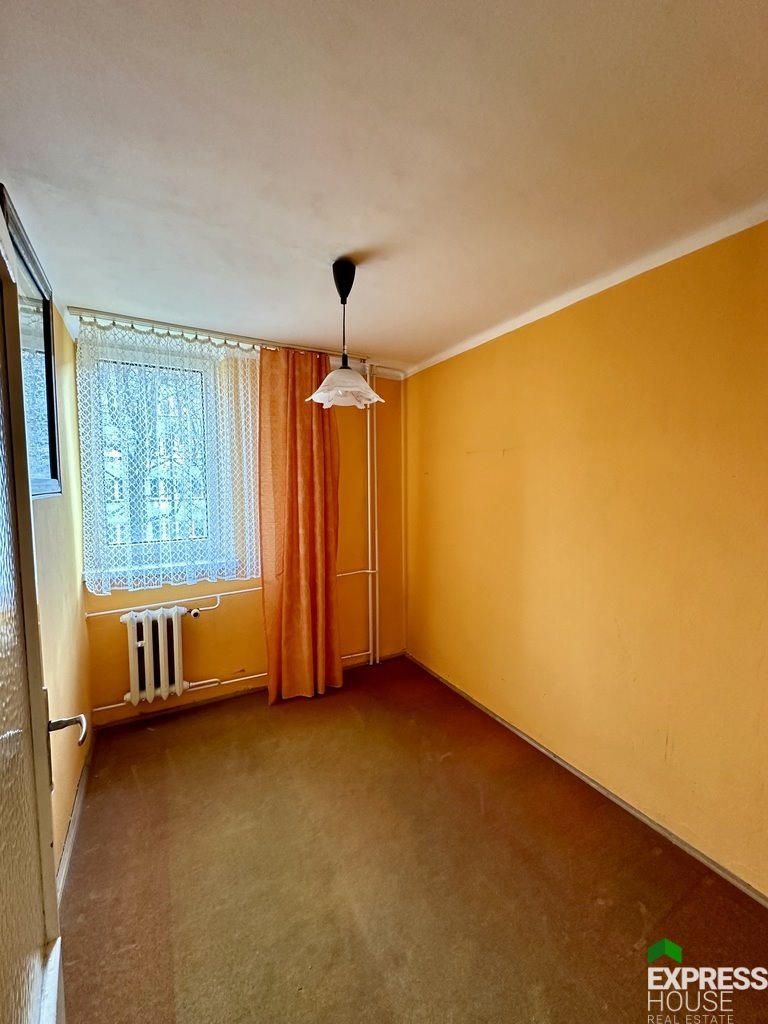 Mieszkanie trzypokojowe na sprzedaż Bielsko-Biała, Spółdzielców  45m2 Foto 3