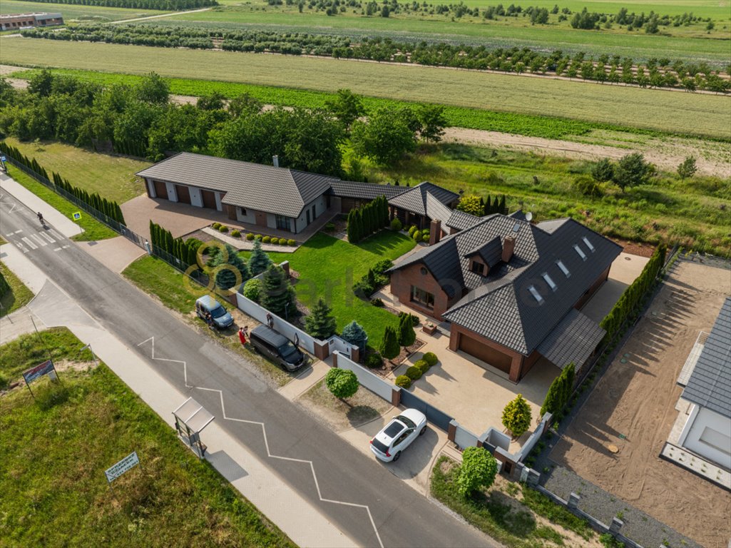 Dom na sprzedaż Kórnik  363m2 Foto 1