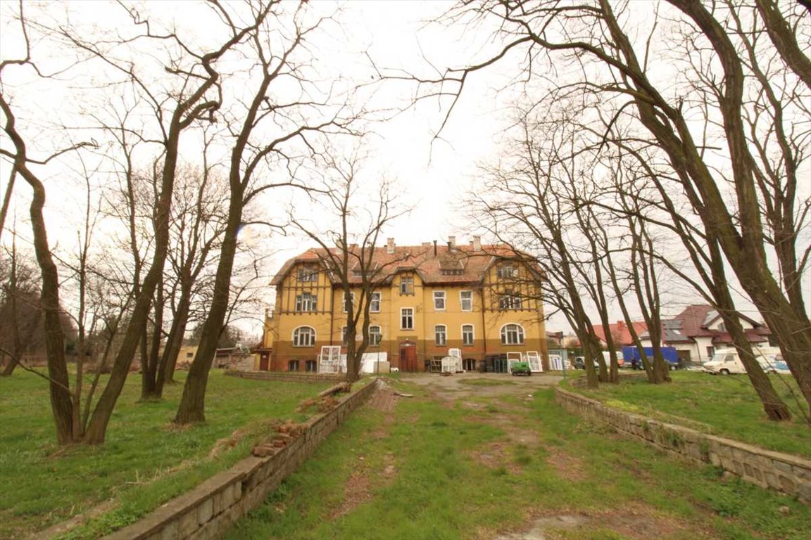 Lokal użytkowy na sprzedaż Jawor  1 291m2 Foto 1