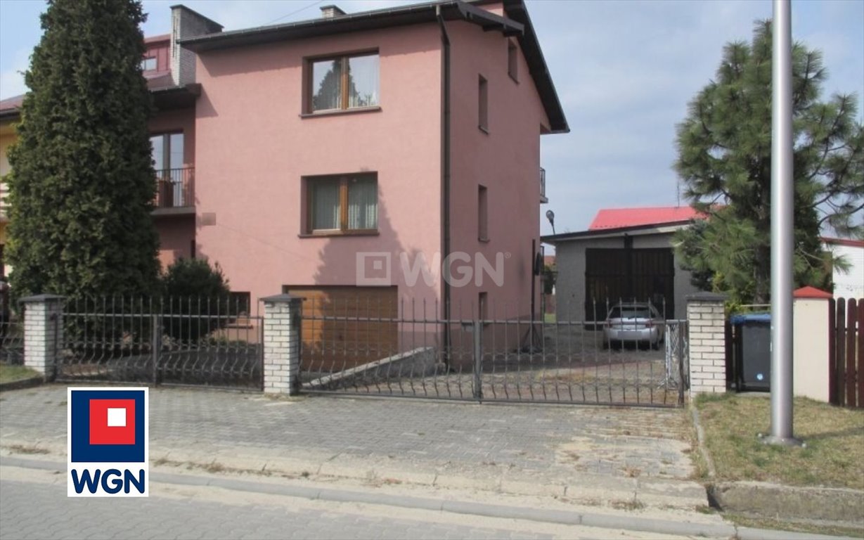 Na sprzedaż komfortowy dom 214 m² z garażem i potencjałem inwestycyjnym Ogrodzieniec, Oghrodzieniec  214m2 Foto 1