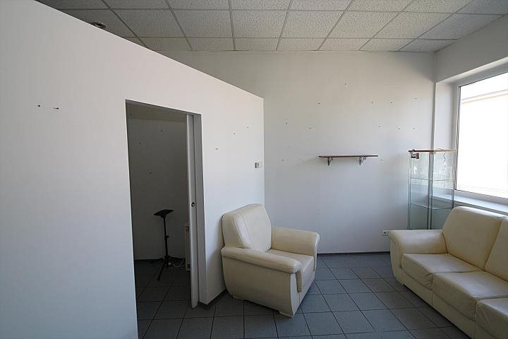 Zapraszam do wynajmu lokalu 108 m² w centrum Opola na salon! Opole, Centrum  108m2 Foto 1