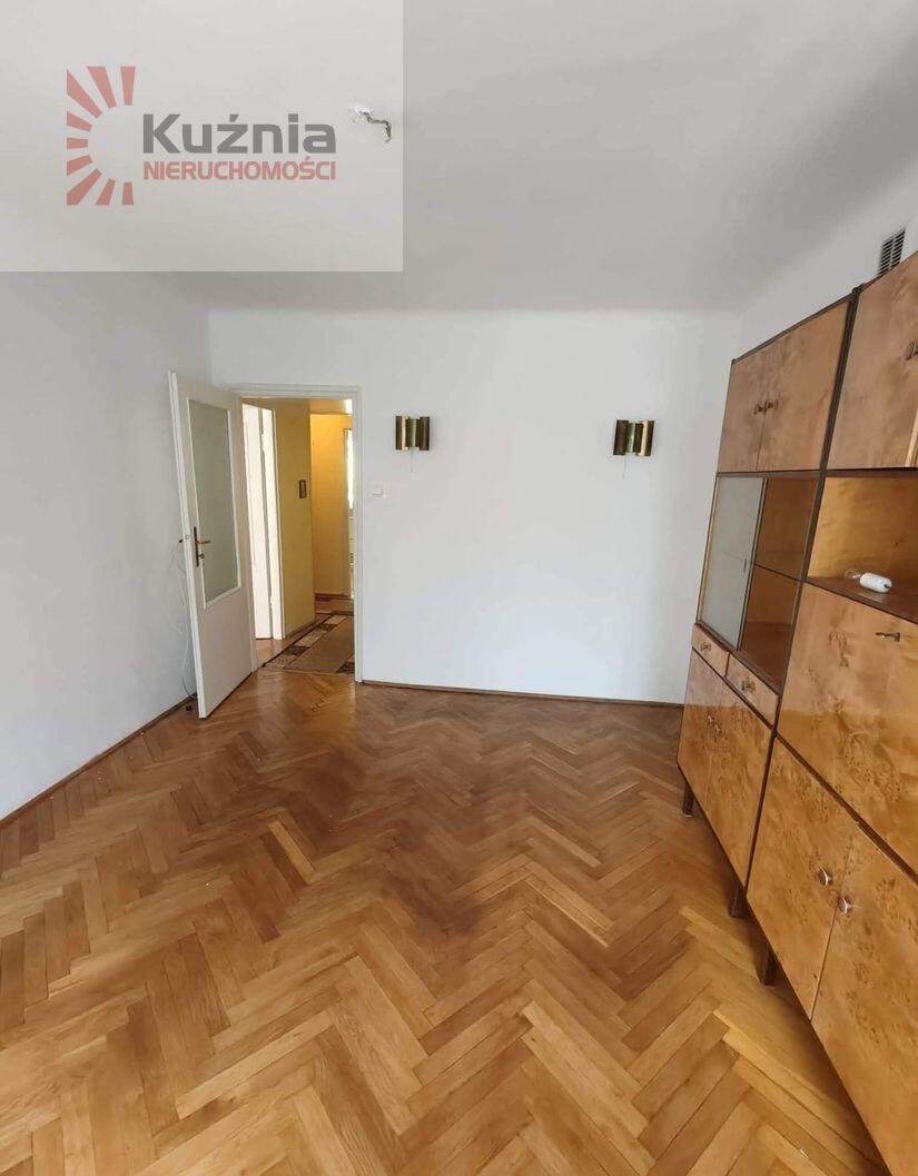 Polecam przestronne 3-pokojowe mieszkanie do remontu na Pradze-Południe: Warszawa Praga-Południe Grochów: Szklanych Domów