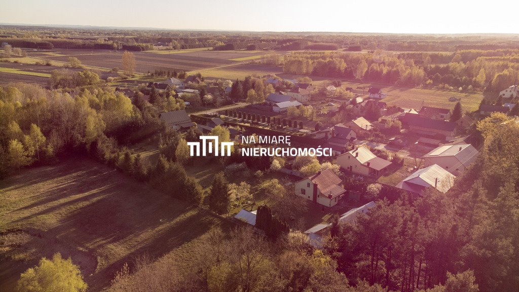 Urokliwy dom z potencjałem, las i cisza, 85,5 m² Wylewa  100m2 Foto 1