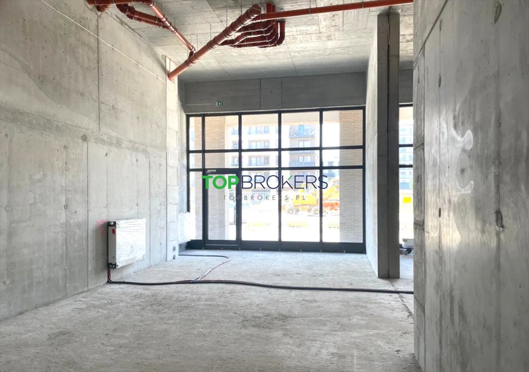 Lokal handlowo-usługowy 196,8 m2 z witrynami i dużym potencjałem Warszawa, Ursus Szamoty  197m2 Foto 1