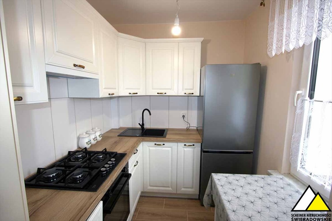 Mieszkanie trzypokojowe na sprzedaż Gryfów Śląski, Kolejowa  49m2 Foto 1