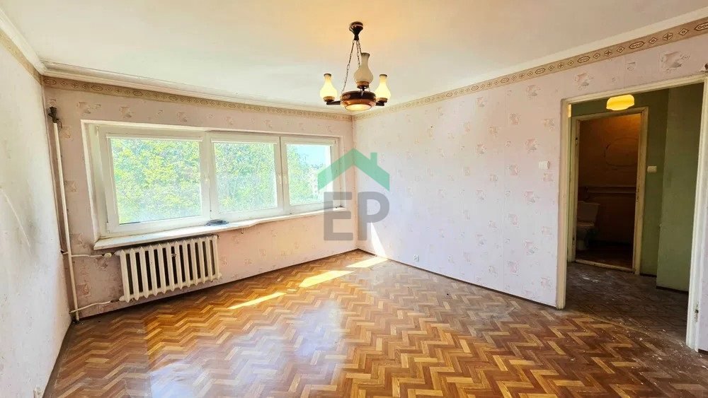 Zapraszam do obejrzenia 30 m² do remontu z potencjałem na 2 pokoje Częstochowa, Tysiąclecie  30m2 Foto 1