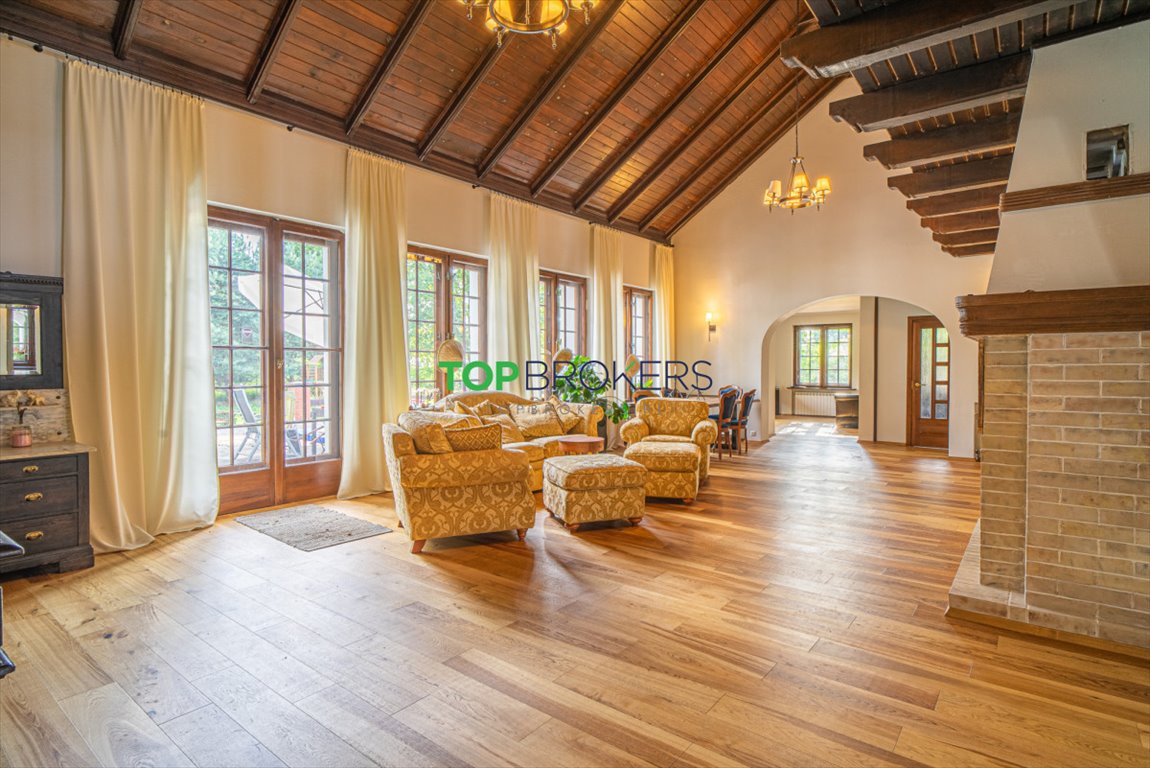 Luksusowa willa 780 m² z SPA, garażem i 25 pokoi. Milanówek  780m2 Foto 1