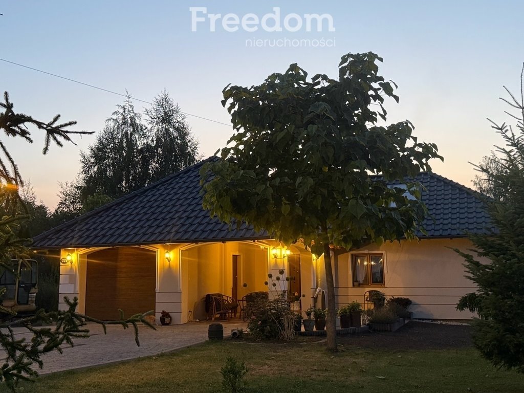 Do sprzedania przestronny dom 97,8 m² z dużą działką 32 arów w Kantorowicach Kantorowice  134m2 Foto 1