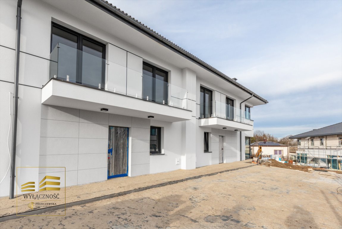 Nowoczesny dom bliźniak z 4 miejscami parkingowymi i własną działką Lublin, Szerokie, Ustronna  119m2 Foto 1
