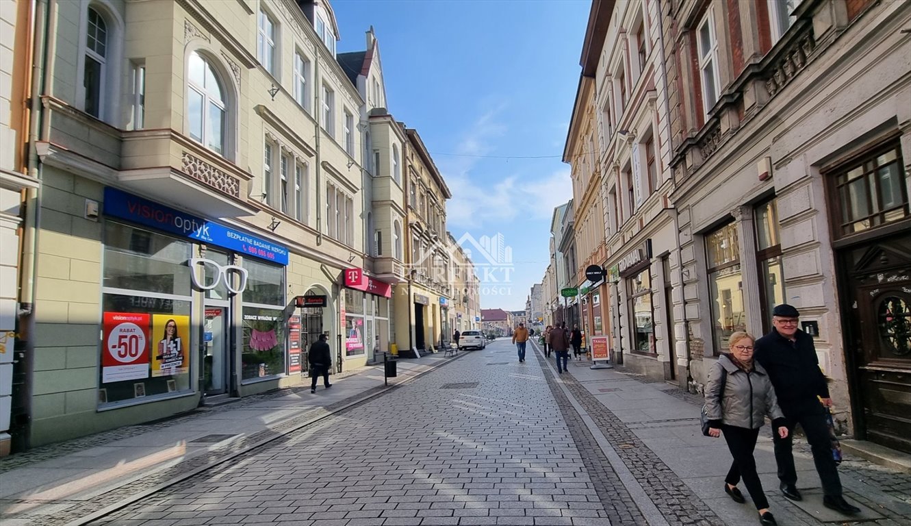 Dom na sprzedaż Inowrocław, Centrum  1 388m2 Foto 2
