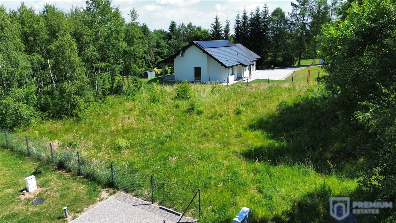 Działka inna na sprzedaż Biskupice  1 760m2 Foto 3