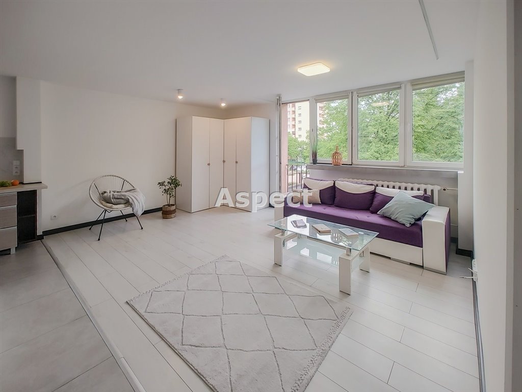 Mieszkanie dwupokojowe na sprzedaż Tychy, D  46m2 Foto 1