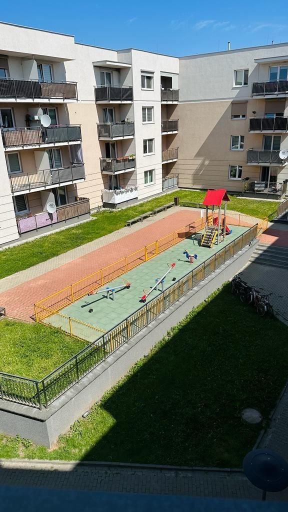 Mieszkanie trzypokojowe na sprzedaż Konin  70m2 Foto 14