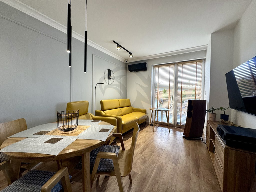 Mieszkanie trzypokojowe na sprzedaż Rzgów  69m2 Foto 1