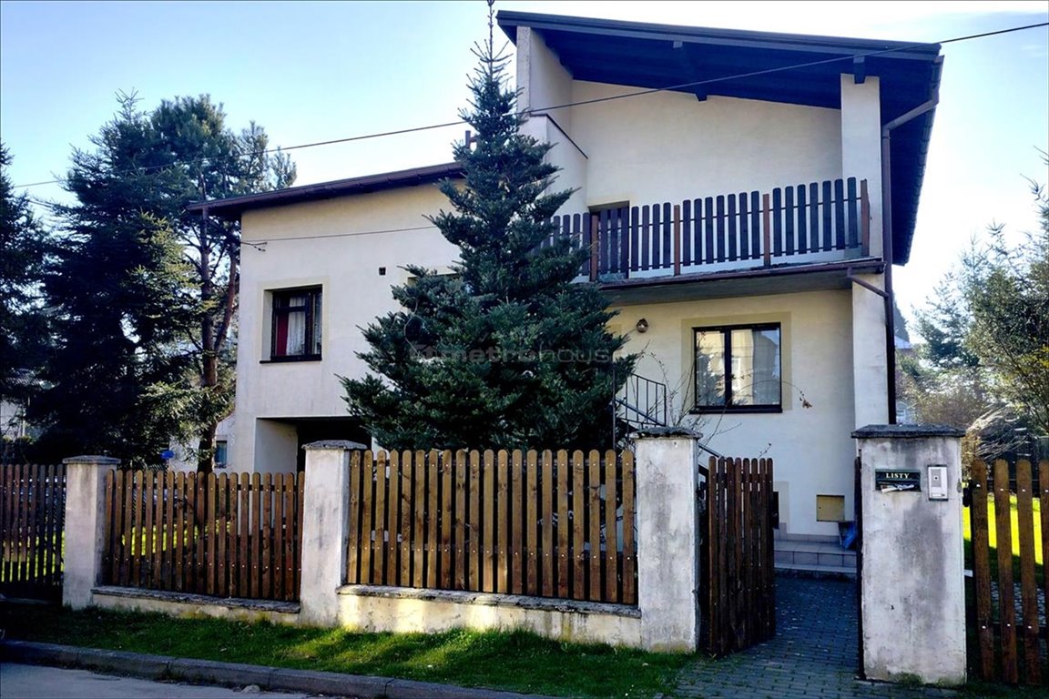 Dom na sprzedaż Bielsko-Biała, Bielsko-Biała  267m2 Foto 1