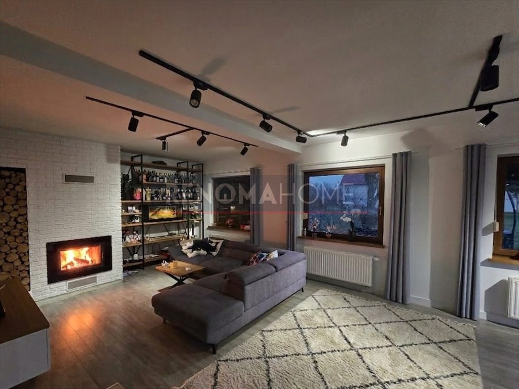 Przestronny dom 229 m² z ogrodem i garażem w Rękowie Ręków  229m2 Foto 1