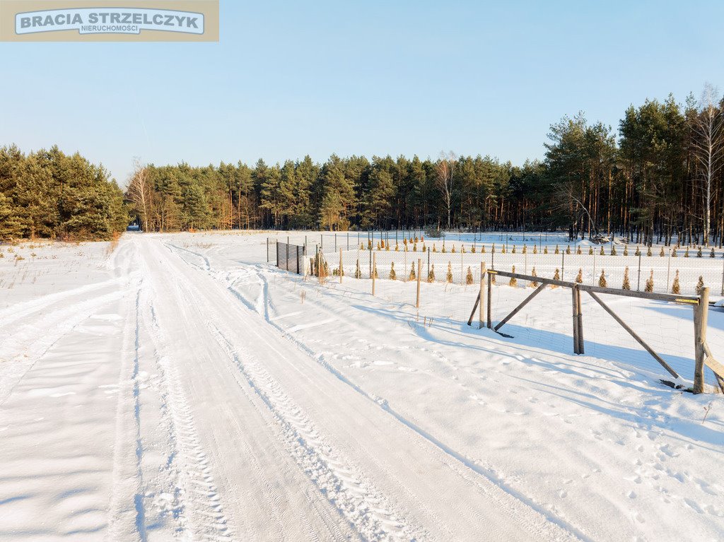 Działka 900 m² pod letnisko z mediami i lasem Łacha  900m2 Foto 1