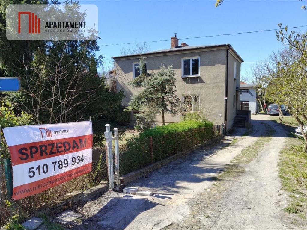 Przestronny dom z dwoma budynkami i garażem w Kurzętniku Kurzętnik  196m2 Foto 1