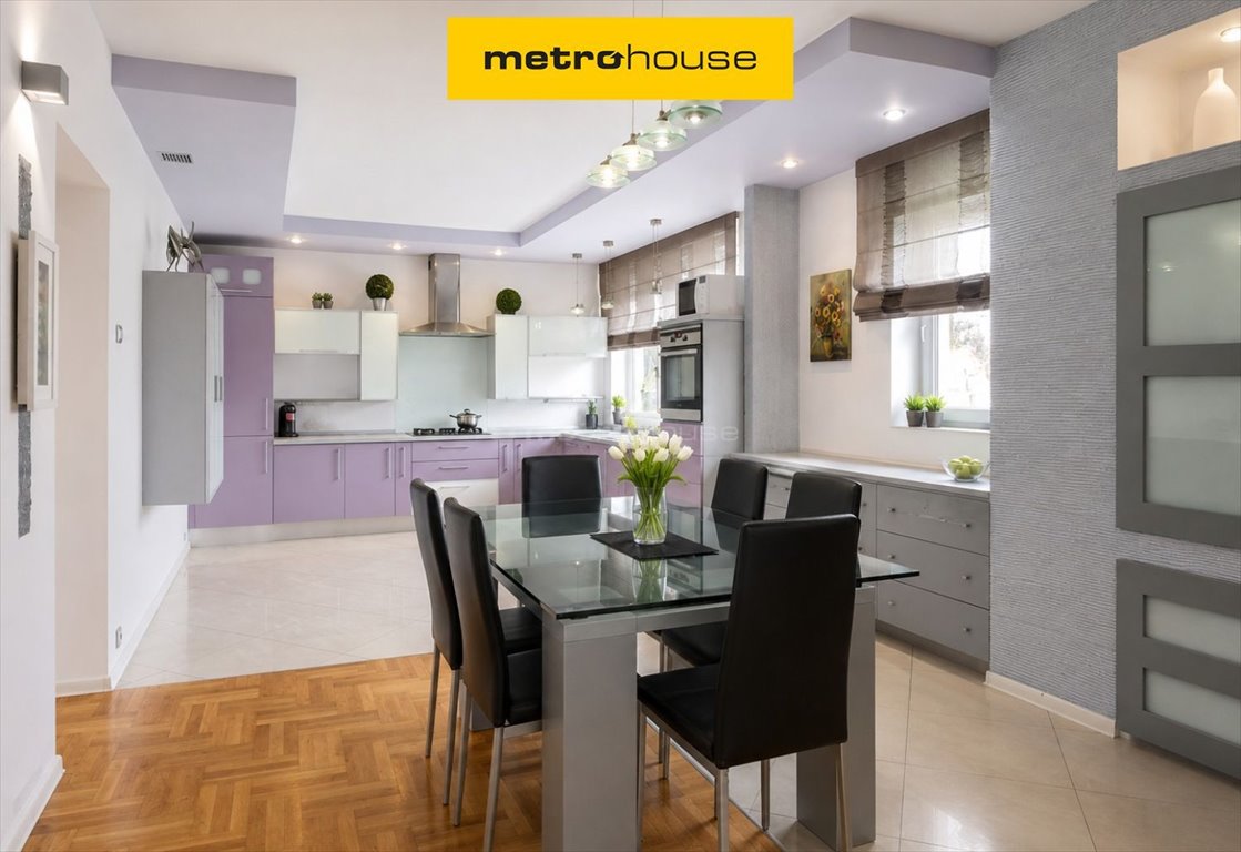 Sprzedam przestronny dom 210 m² z 5 sypialniami i tarasami Radom, Rawska  212m2 Foto 1