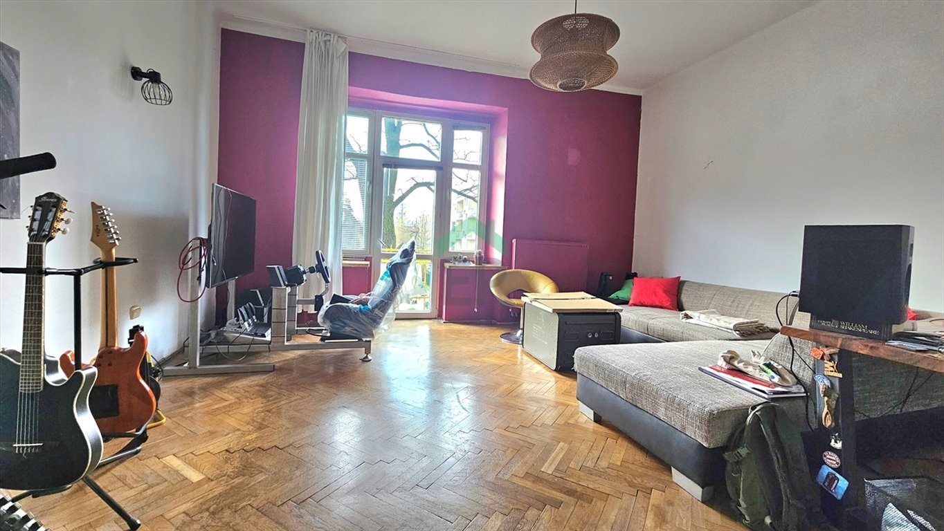 Mieszkanie dwupokojowe na sprzedaż Częstochowa, Centrum  72m2 Foto 1