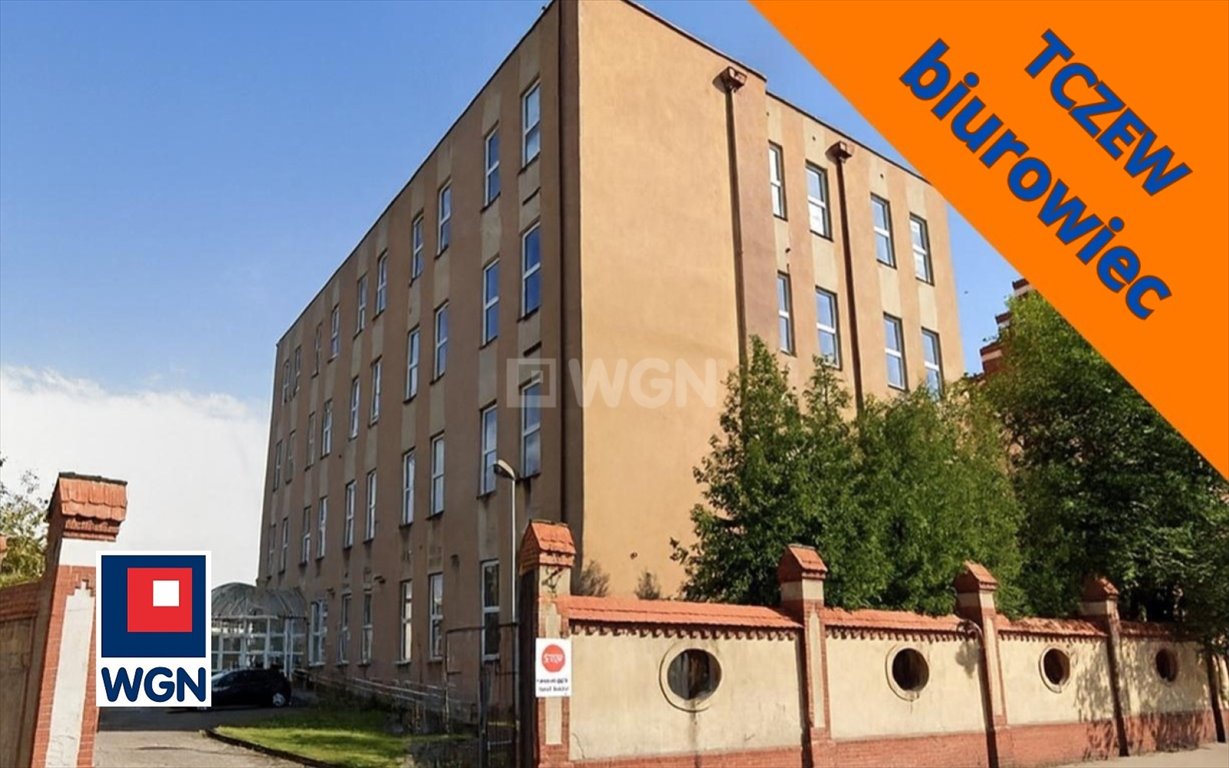 Tczew, Westerplatte, 2 723 m² z biurami i parkingiem Tczew, Westerplatte  2 723m2 Foto 1