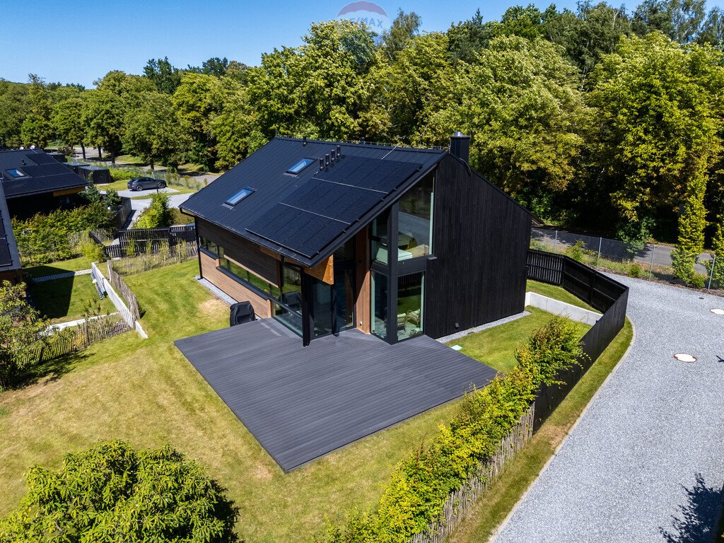 Ekskluzywny dom nad jeziorem w Kołczewie, 167 m² Kołczewo, Zwycięstwa  167m2 Foto 1