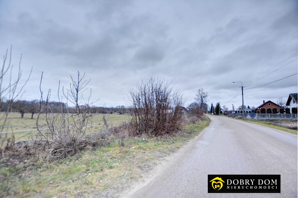 Na sprzedaż działka z mediami pod dom w Łubinie Kościelnym Łubin Kościelny  2 000m2 Foto 1