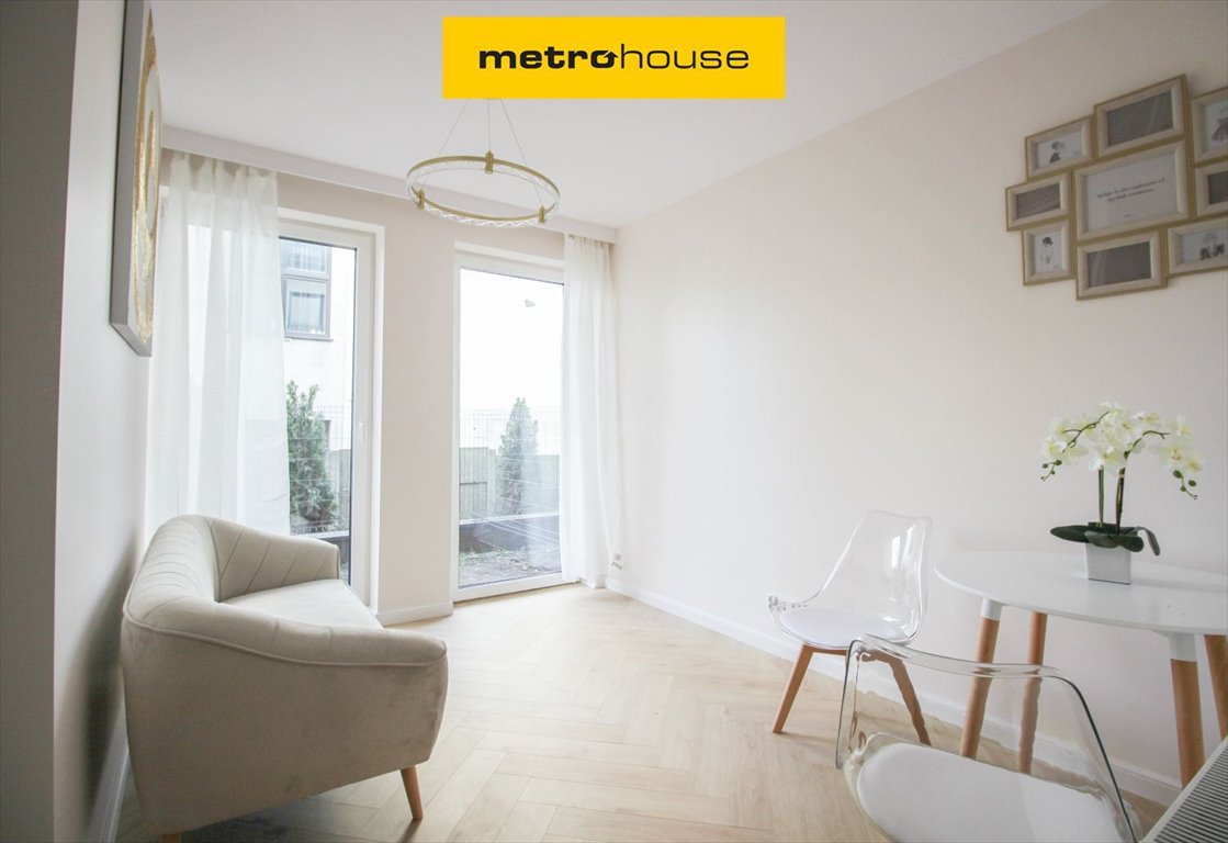 Mieszkanie dwupokojowe na sprzedaż Pabianice, Centrum, Skłodowskiej-Curie  33m2 Foto 1