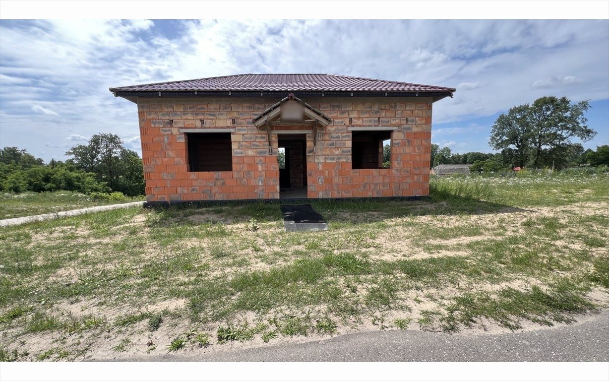 Dom z możliwością aranżacji poddasza - 68 m² w Majdanach Majdany, Powiat Kolski  68m2 Foto 1